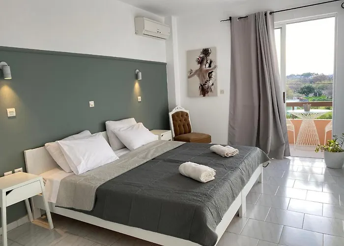 Pirgos Apartments